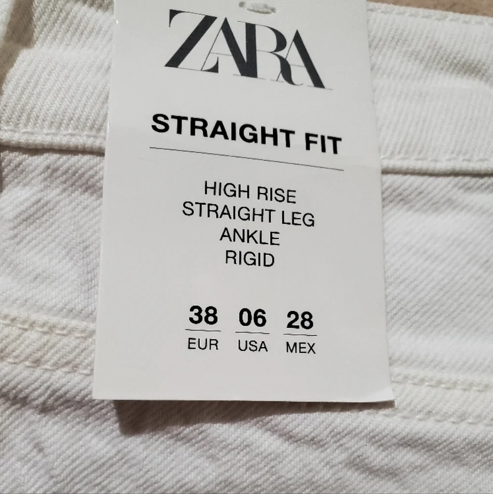 Z1975 HIGH WAIST STRAIGHT LEG JEANS SIZE 6 - Picture 5 of 7